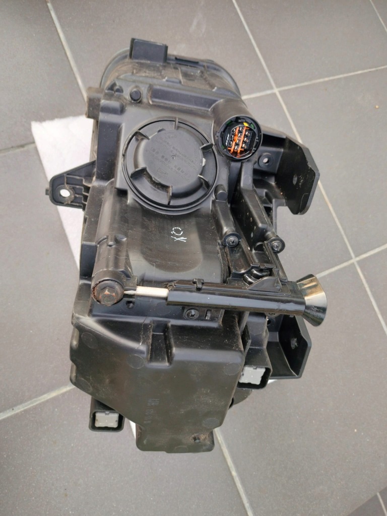 Hyundai kona full led фара передняя правый Оригинал