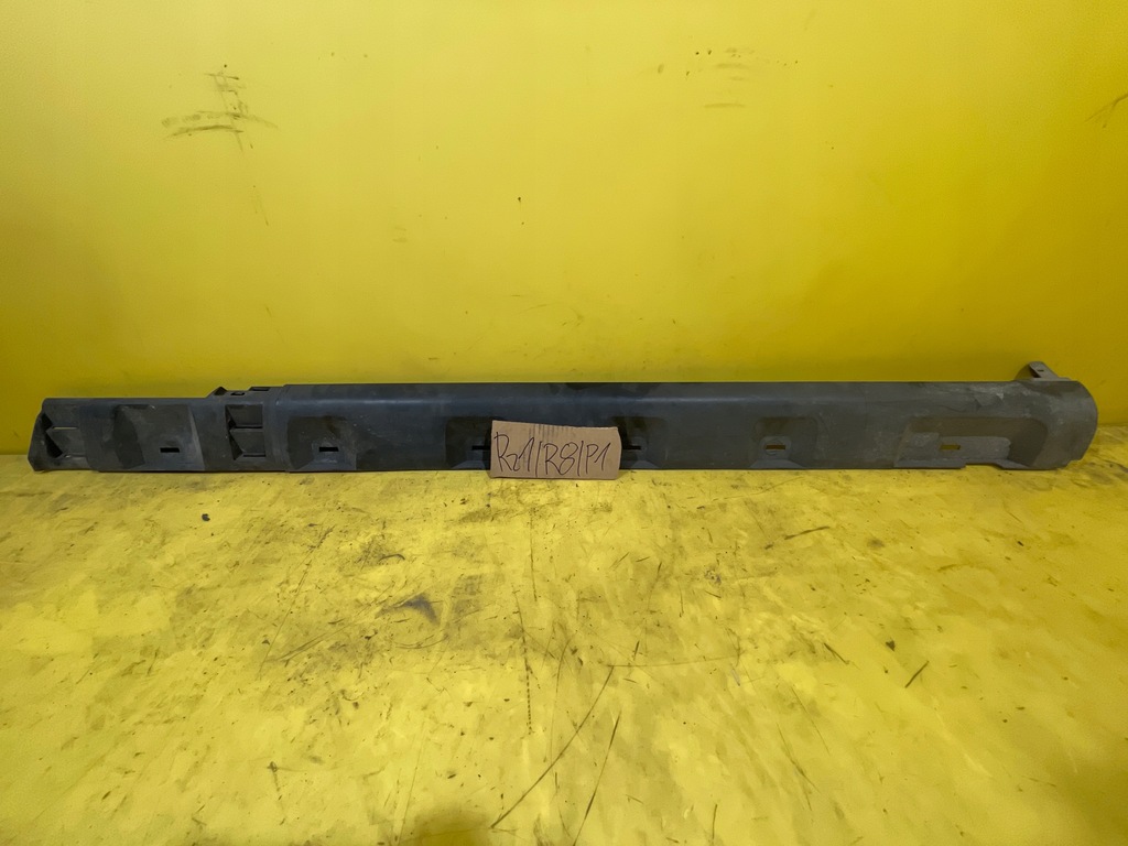 фото №2, Dacia sandero - поріг права сторона