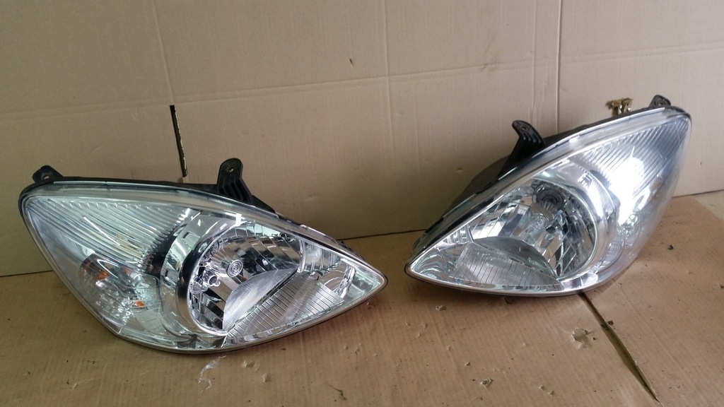 фото №1, Hyundai matrix 08- лампа передняя перед левая lub правая