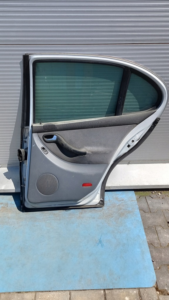 фото №10, Дверь задняя задние правое seat toledo ii 99r