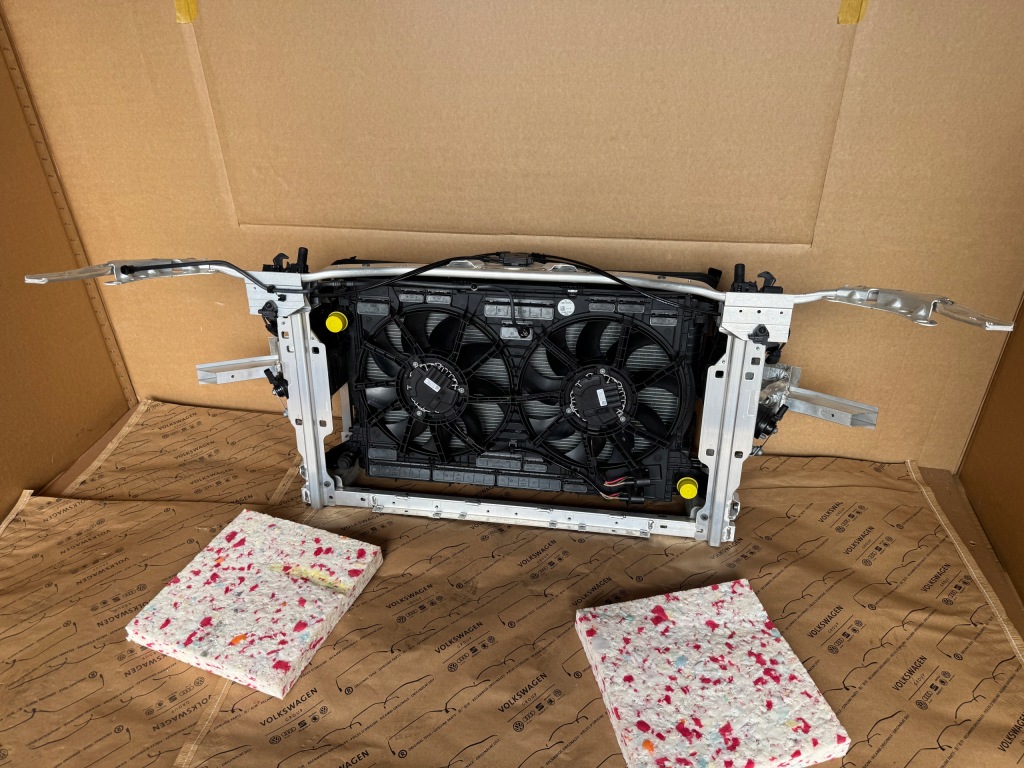 Audi a8 d5 4n0 4.0 60tfsi 338 kw 460km балка ремень перед радиатор вентилятор Оригинал