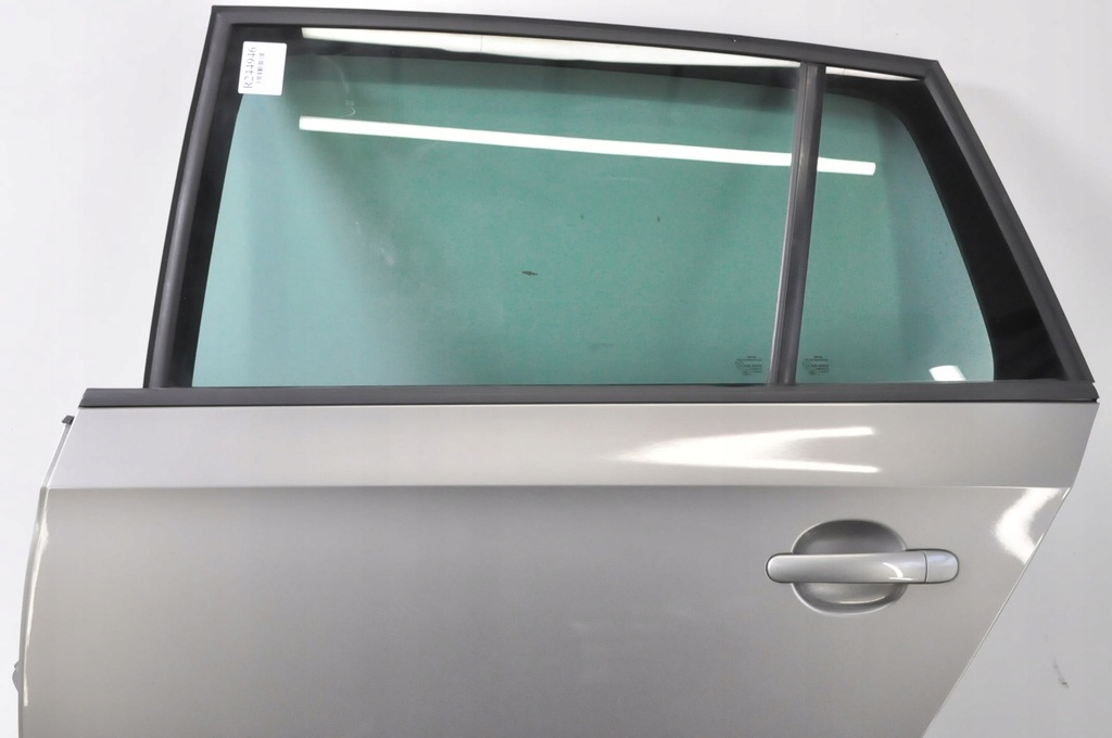 фото №2, Skoda rapid двері лівий задня задні kombi повний