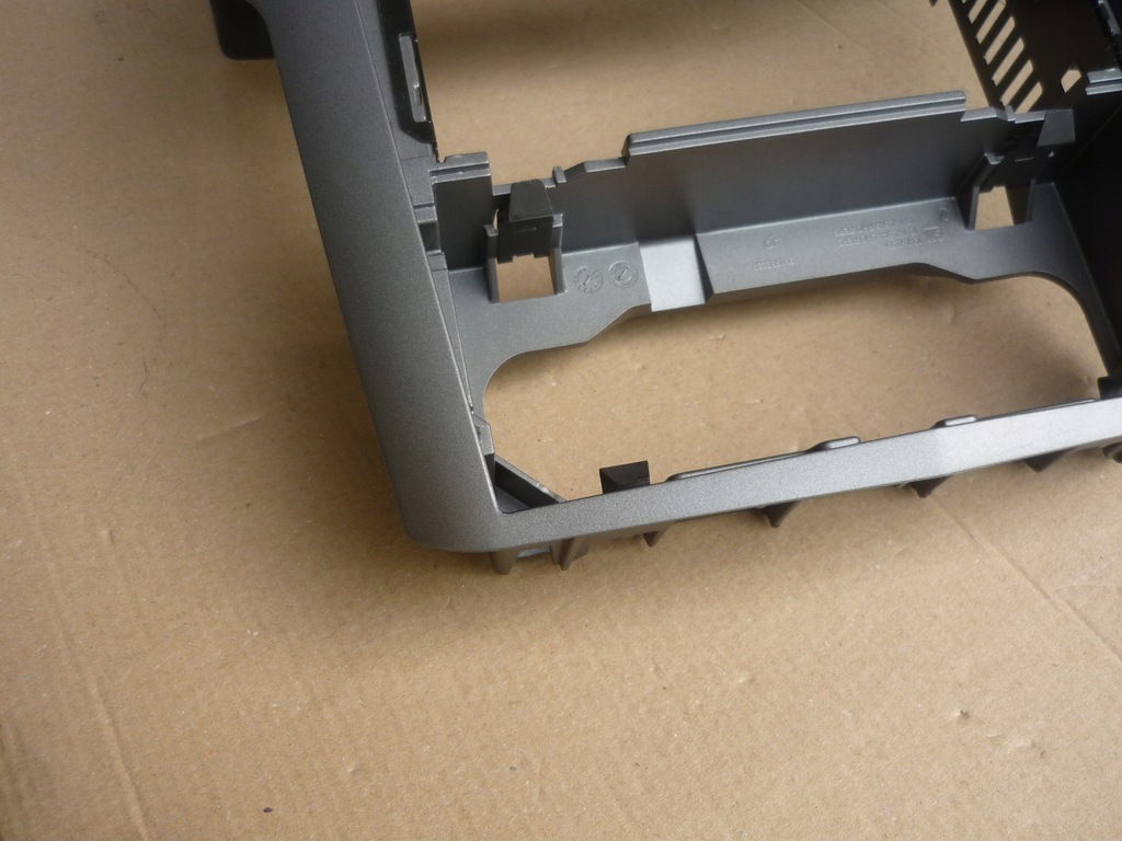 фото №8, Рамка середня консолі радіо opel zafira b 13162556 ładna europa