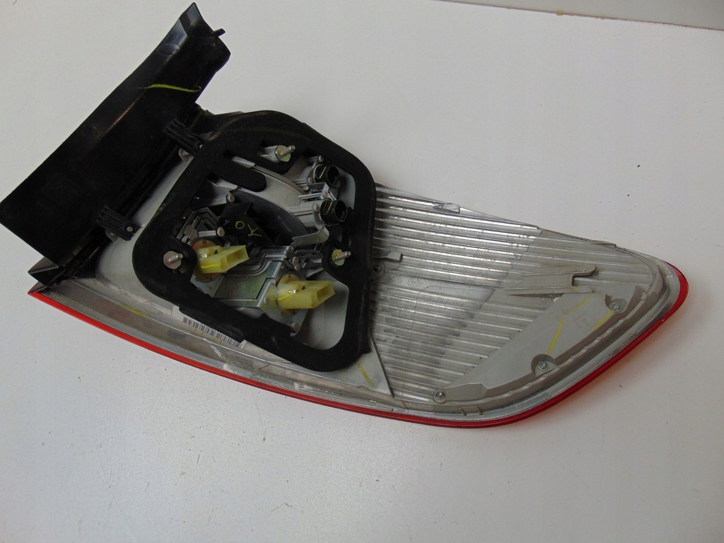 фото №6, Лампа левая задняя bmw x6 e71 22418001 europa