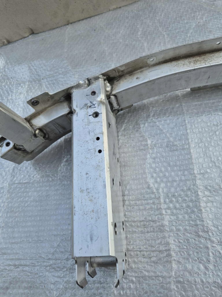 Балка бампера передняя усилитель bmw x3 g01 x4 g02 перед оригинал  168083-14 Цена