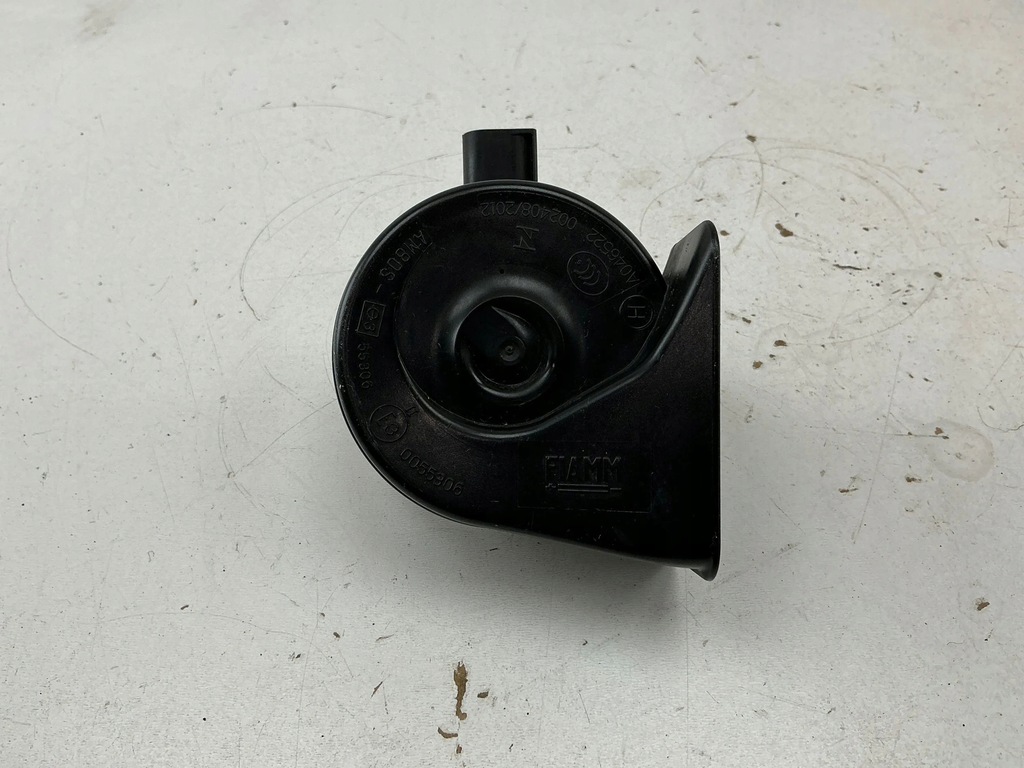 фото №1, Mercedes-benz a w176 2016 клаксон