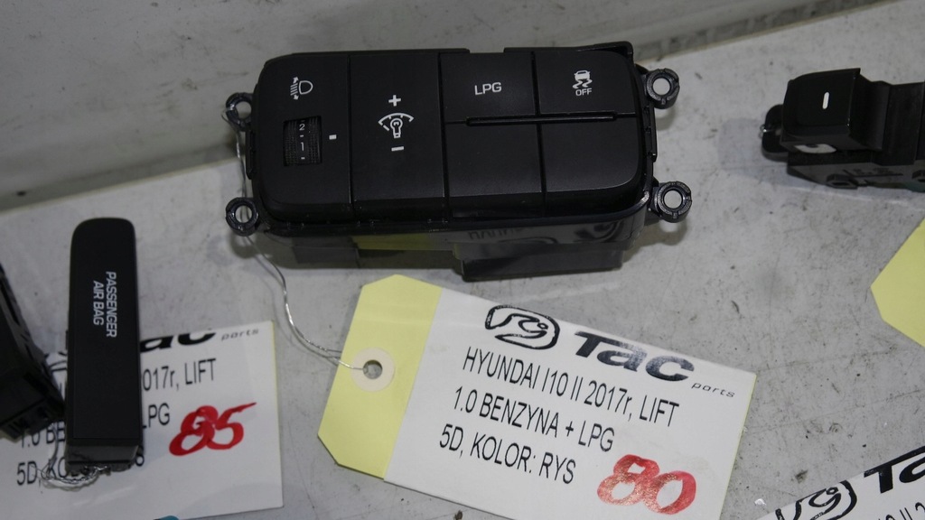 фото №3, Панель кнопка кнопки hyundai i10 ii lift