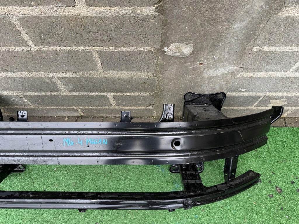 Купить Mg 4 mg4 mulan ev балка бампера перед оригинал  eu