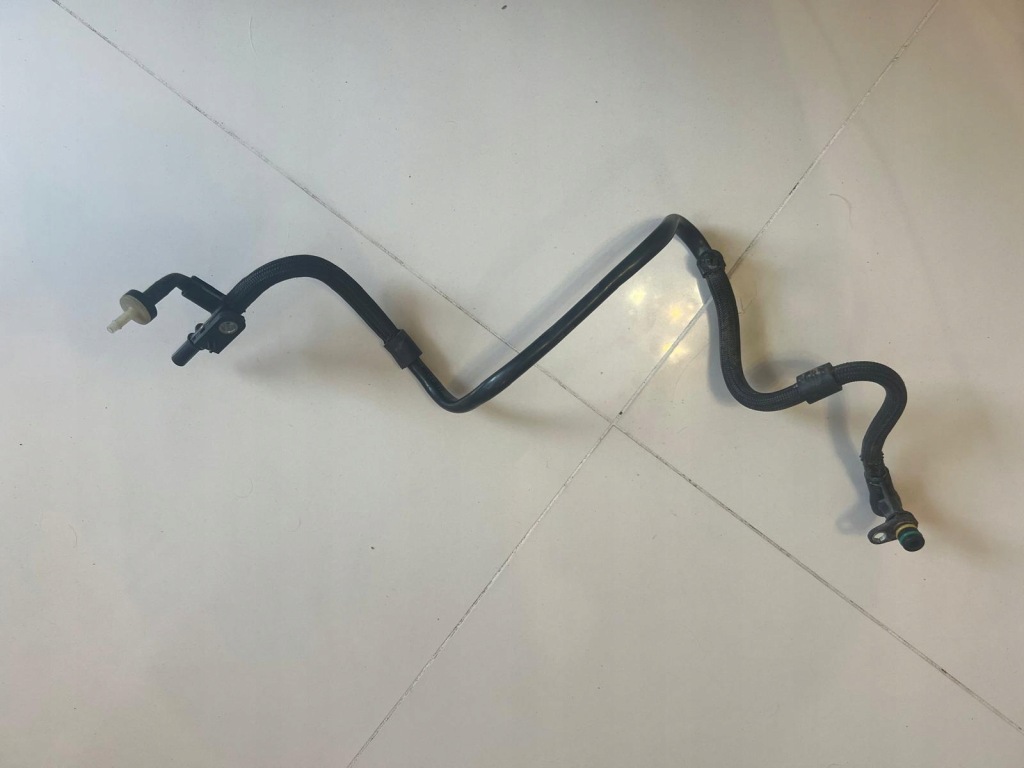 Купить Шланг труба вакуумa vw seat / skoda / audi -04l129456e