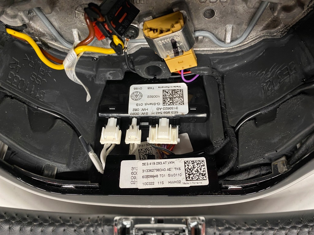 фото №11, Повітропровід шкіра підігрів пелюстки перемикання skoda superb iii karoq octavia 4 iv 5e3