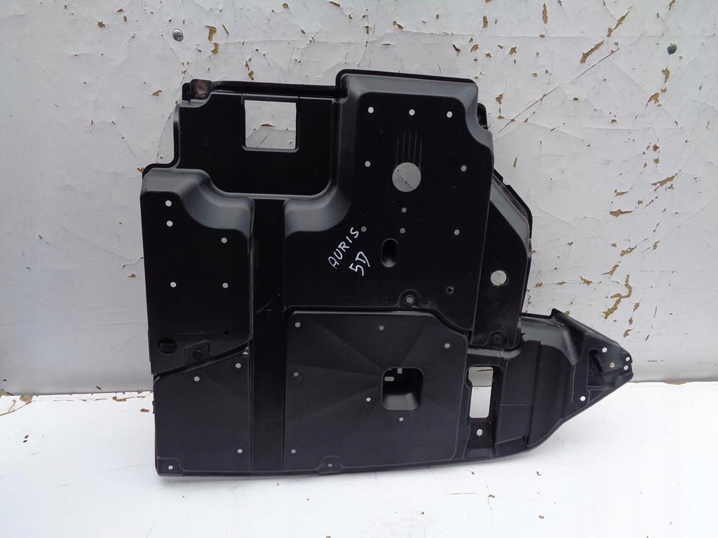 Купити Захист підвіска плита задня toyota auris i 1