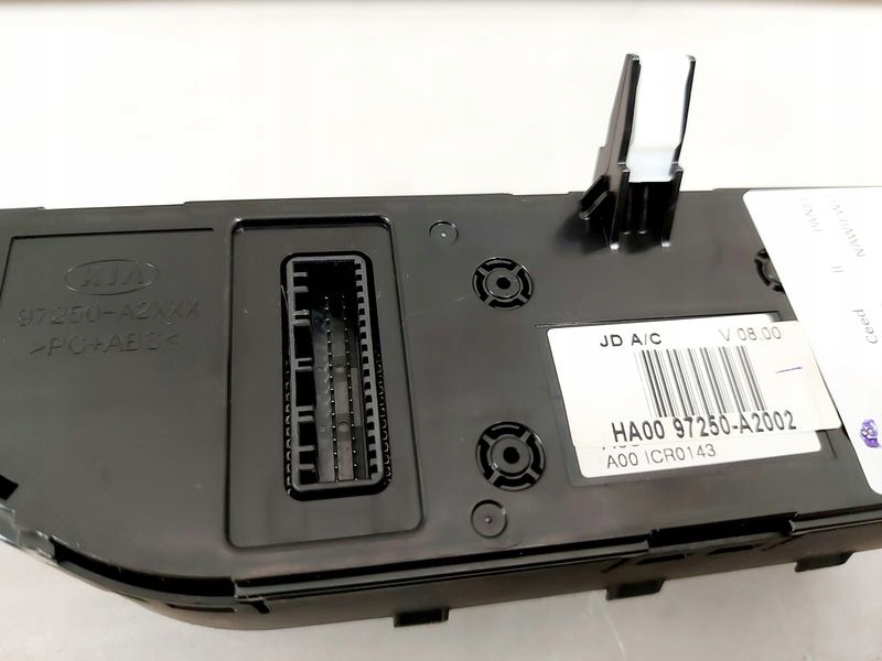 фото №8, Kia ceed ii панель кондиционера обдув 97250-a2002