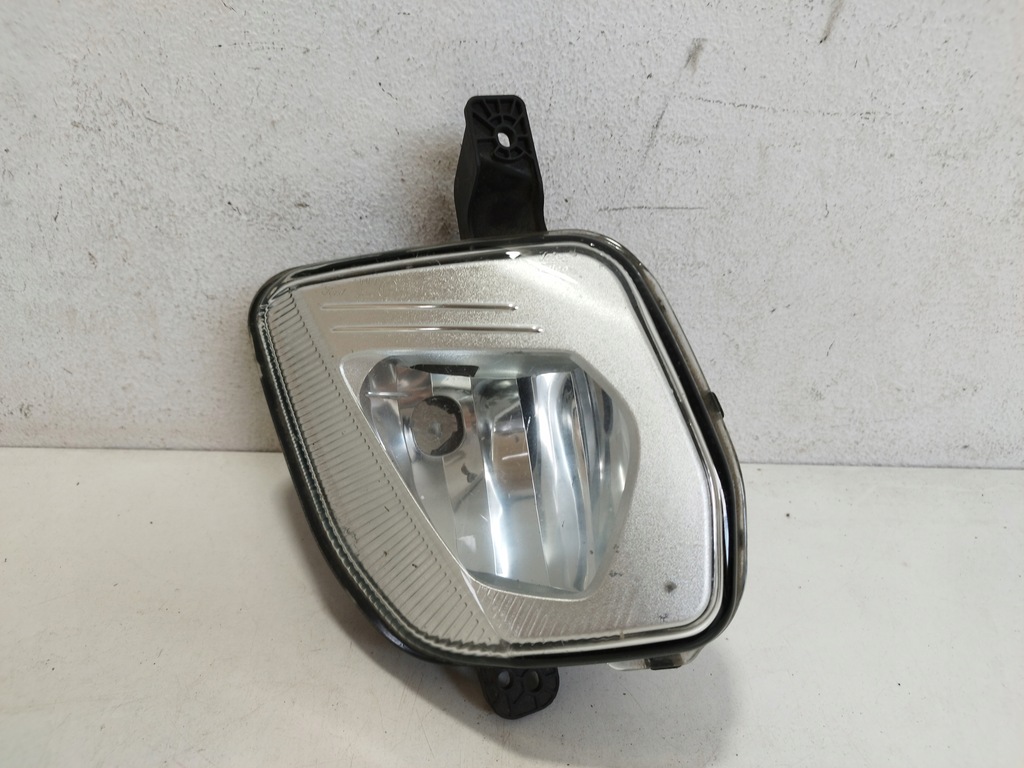 фото №1, Ford fiest mk8 противотуманная фара правый 89250821