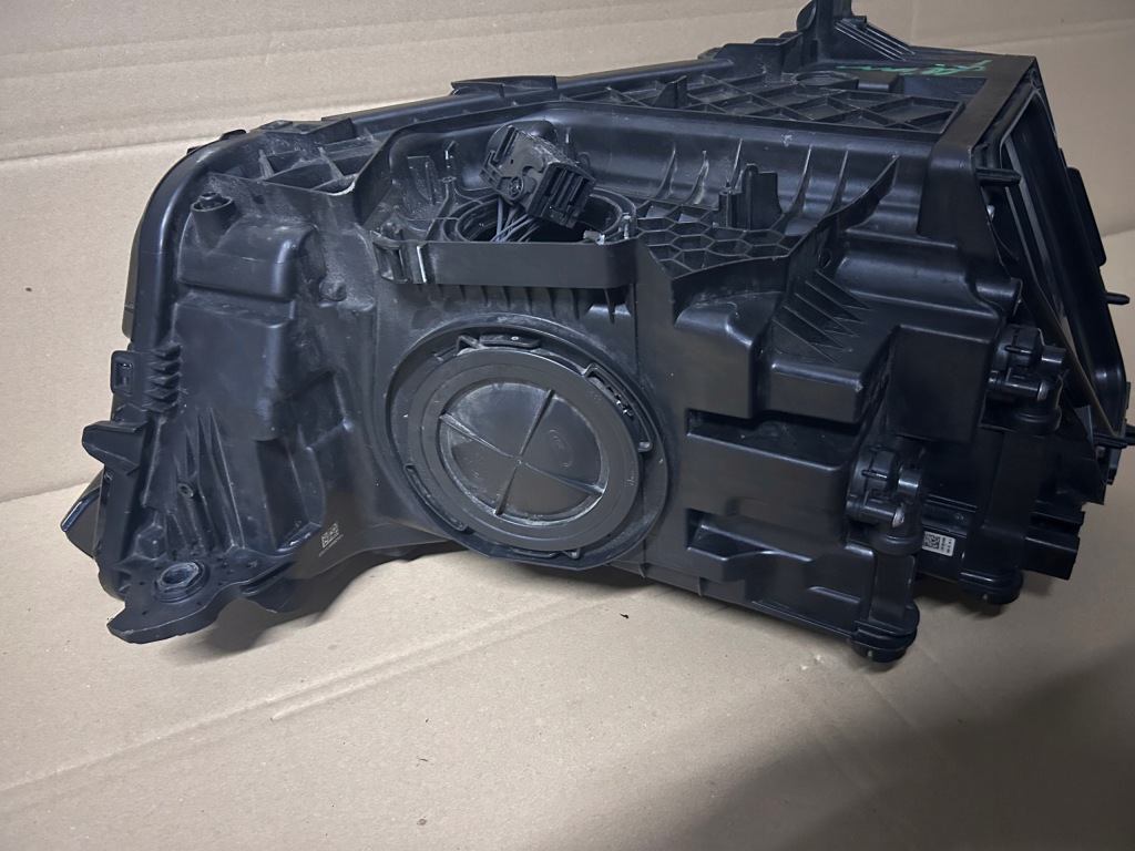 Фара ліва правий audi q3 83a full led комплект європа Зі Шроту