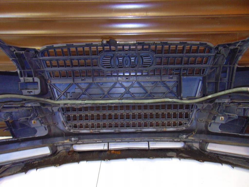 фото №10, Бампер перед передний kompletny ксенон audi q7 4l цвет ly7e