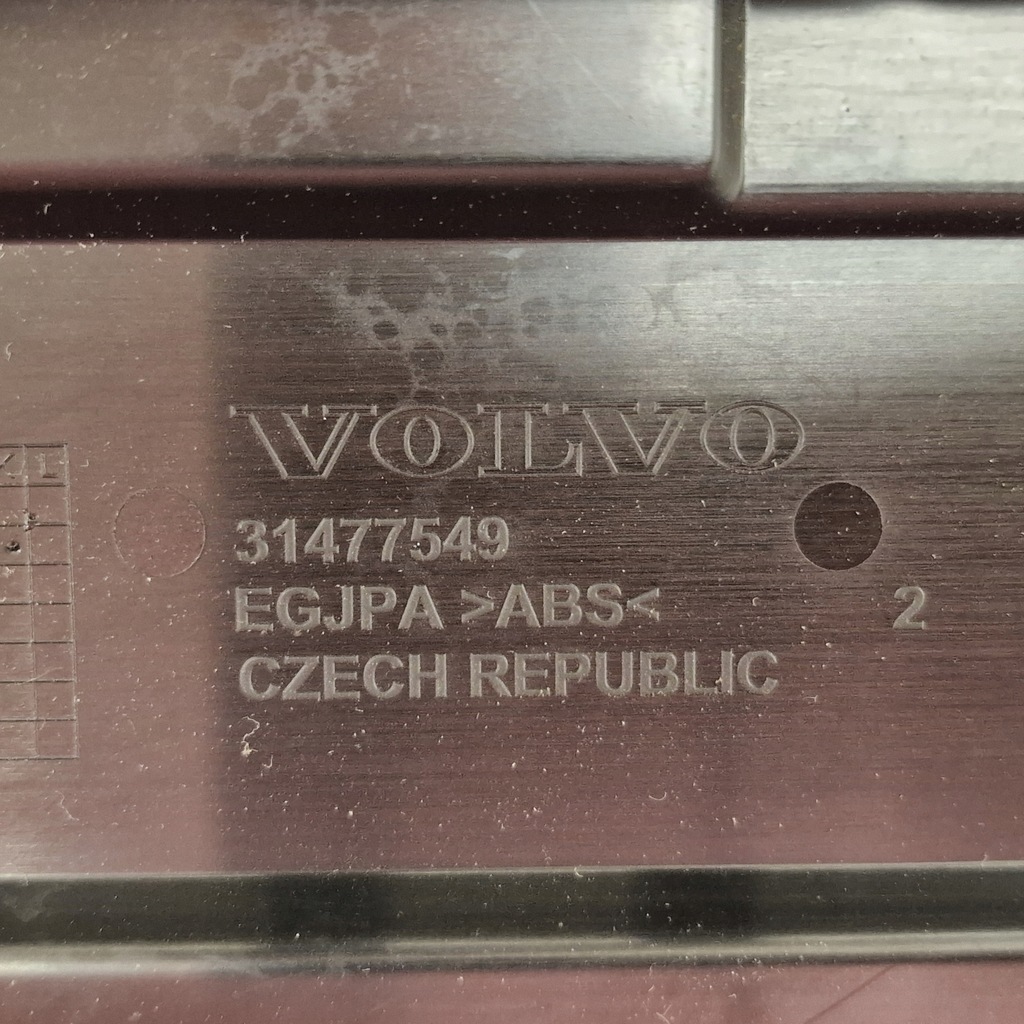 фото №11, Бардачок панели приборной панели пассажира с замком volvo xc40 c40 ex40 ec40