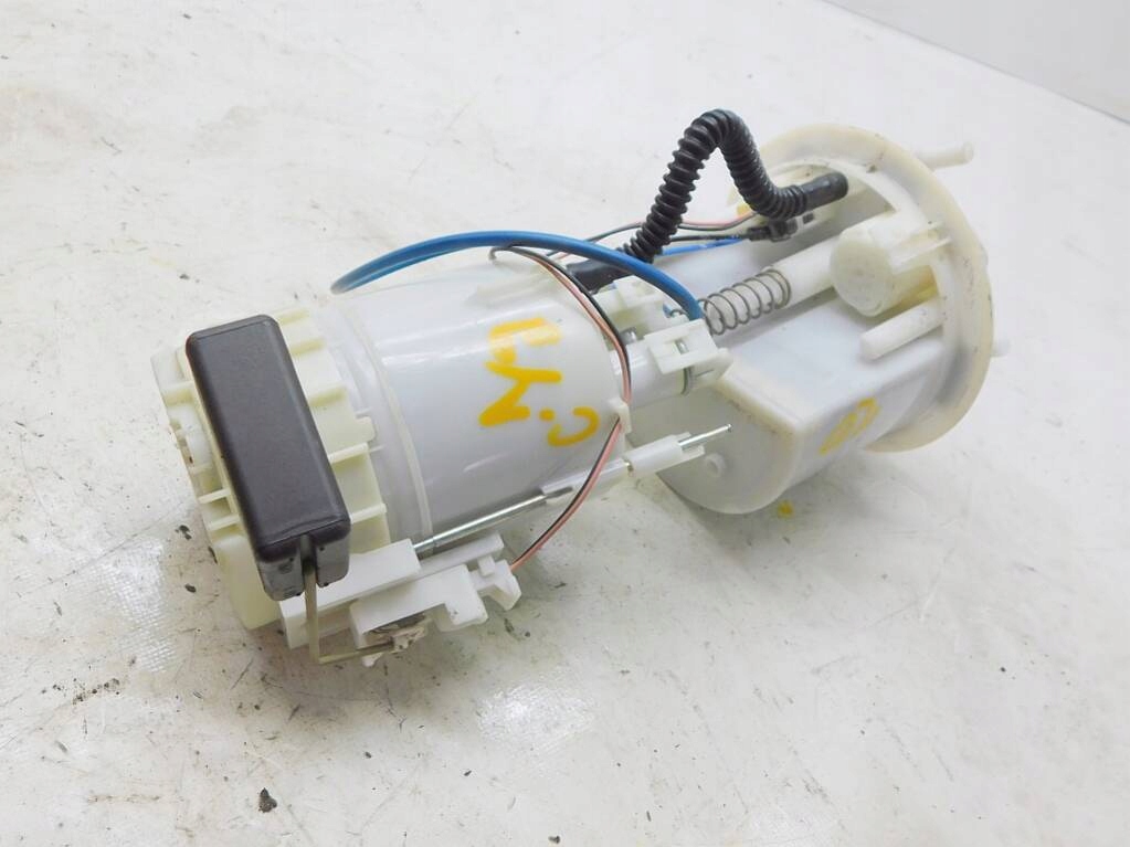 фото №7, Citroen c1 aygo 1.0 09r насос топлива 77020-0h010