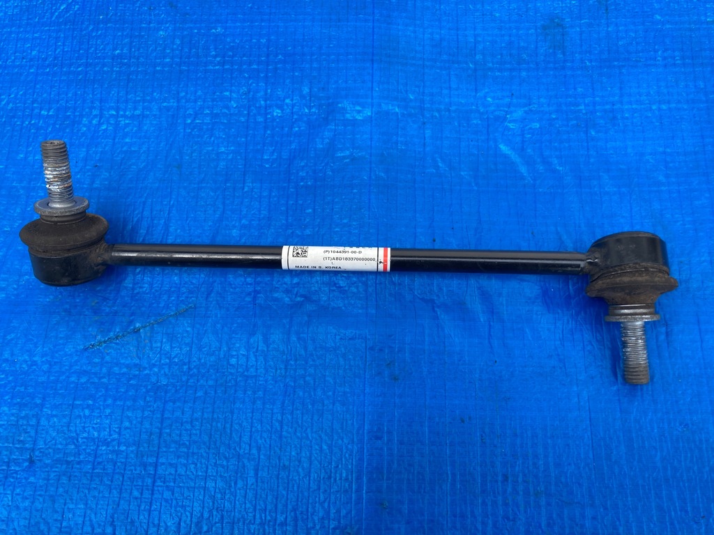 фото №1, Соединитель стабилизатора левый передний tesla model 3