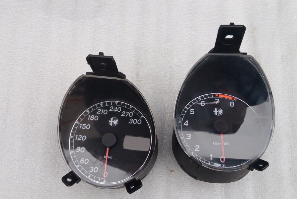 Купить Alfa romeo gta счетчик приборы