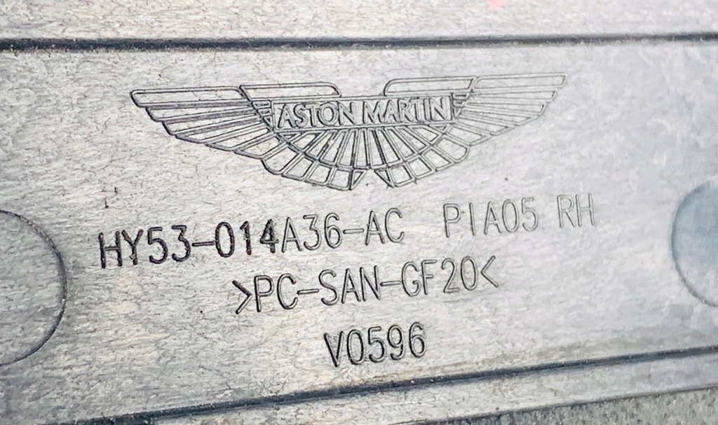 фото №12, Aston martin db11 молдинг боковая крыша правая задняя hy53-014a36-ac