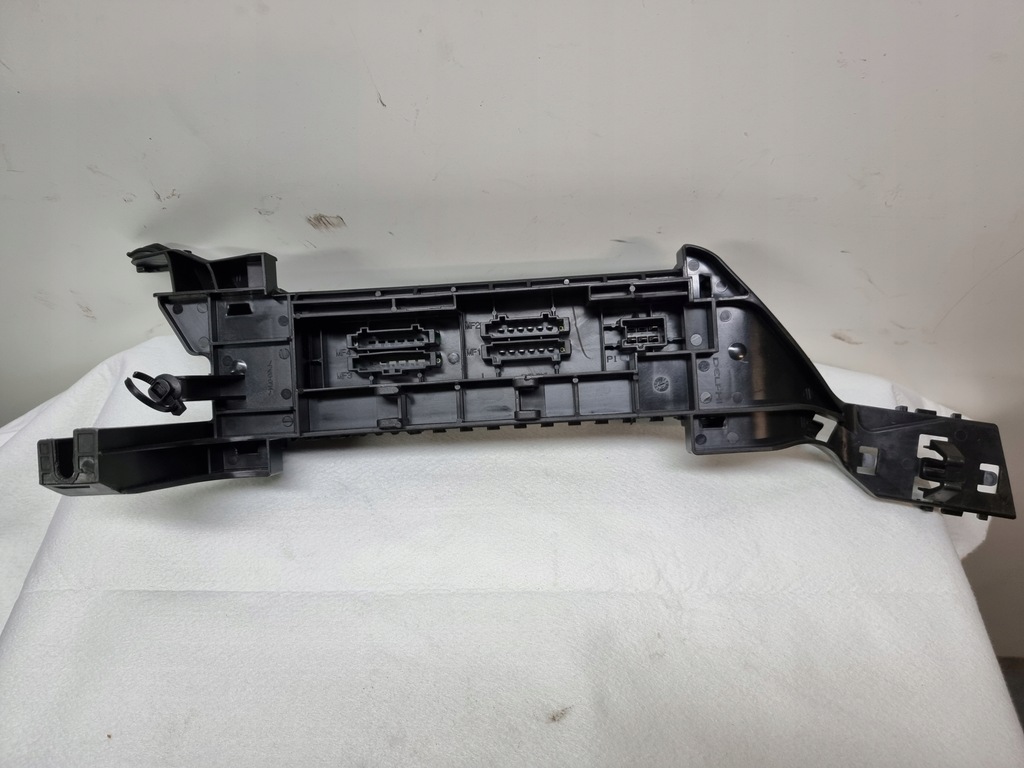 фото №1, Mercedes w166 ml коробка запобіжників