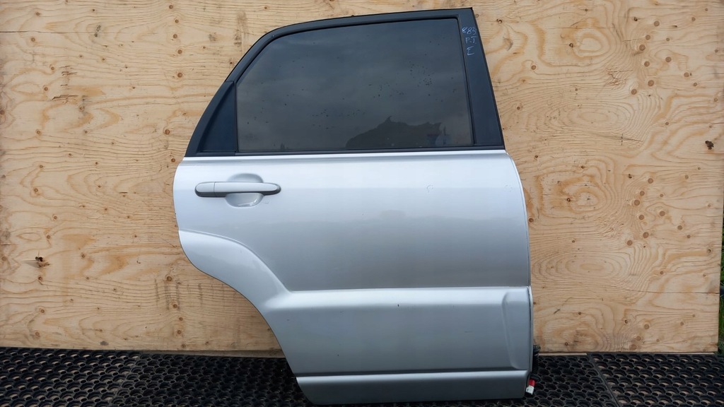 фото №1, Kia sportage ii suv дверь задняя правый s6