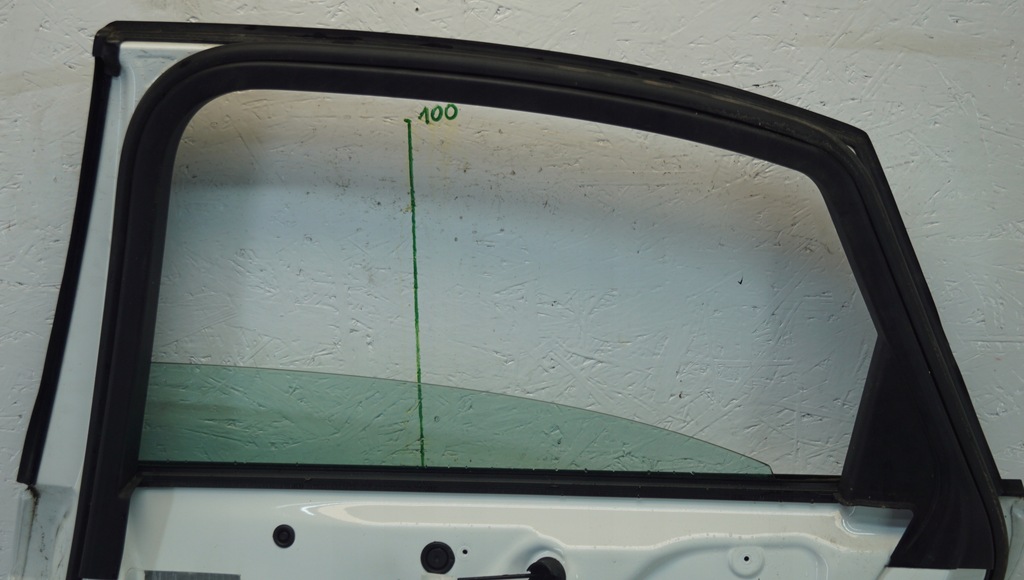 фото №12, Двері правий задня audi a4 b8 sedan ly9c