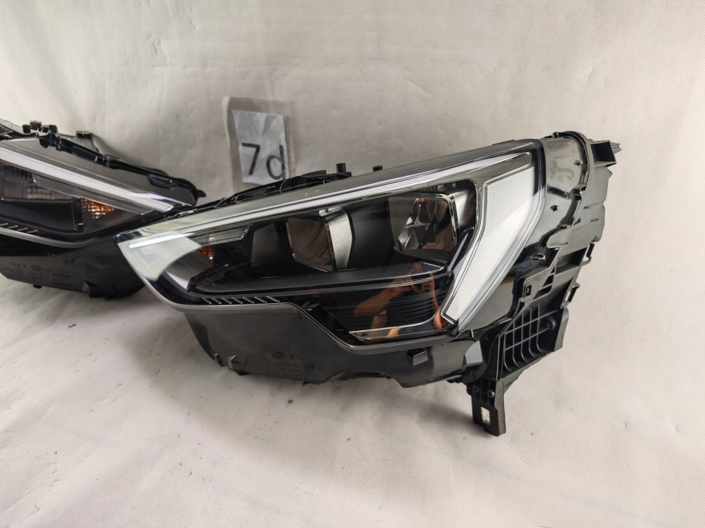 Audi q3 83a full led лівий праві фара фара ліва правий в Україні