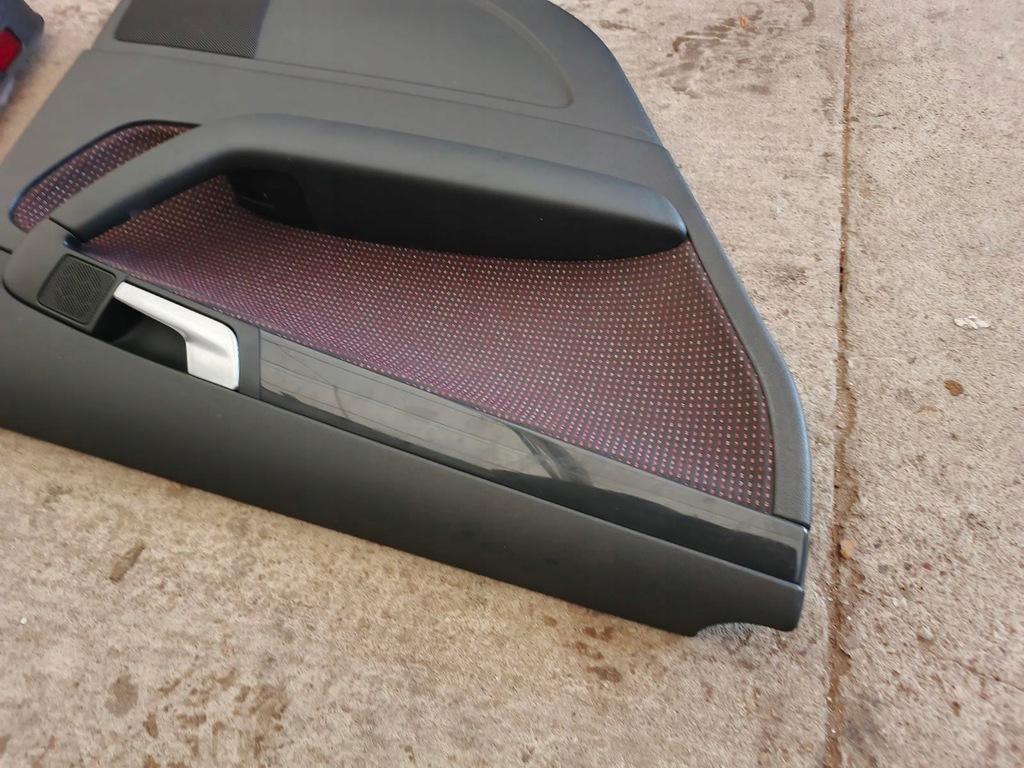 фото №5, Обшивка обшивки дверь левый перед водителя audi a3 8p 5d sportback комплект