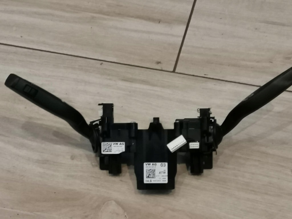 фото №1, Переключатель 8x0953501b audi a1