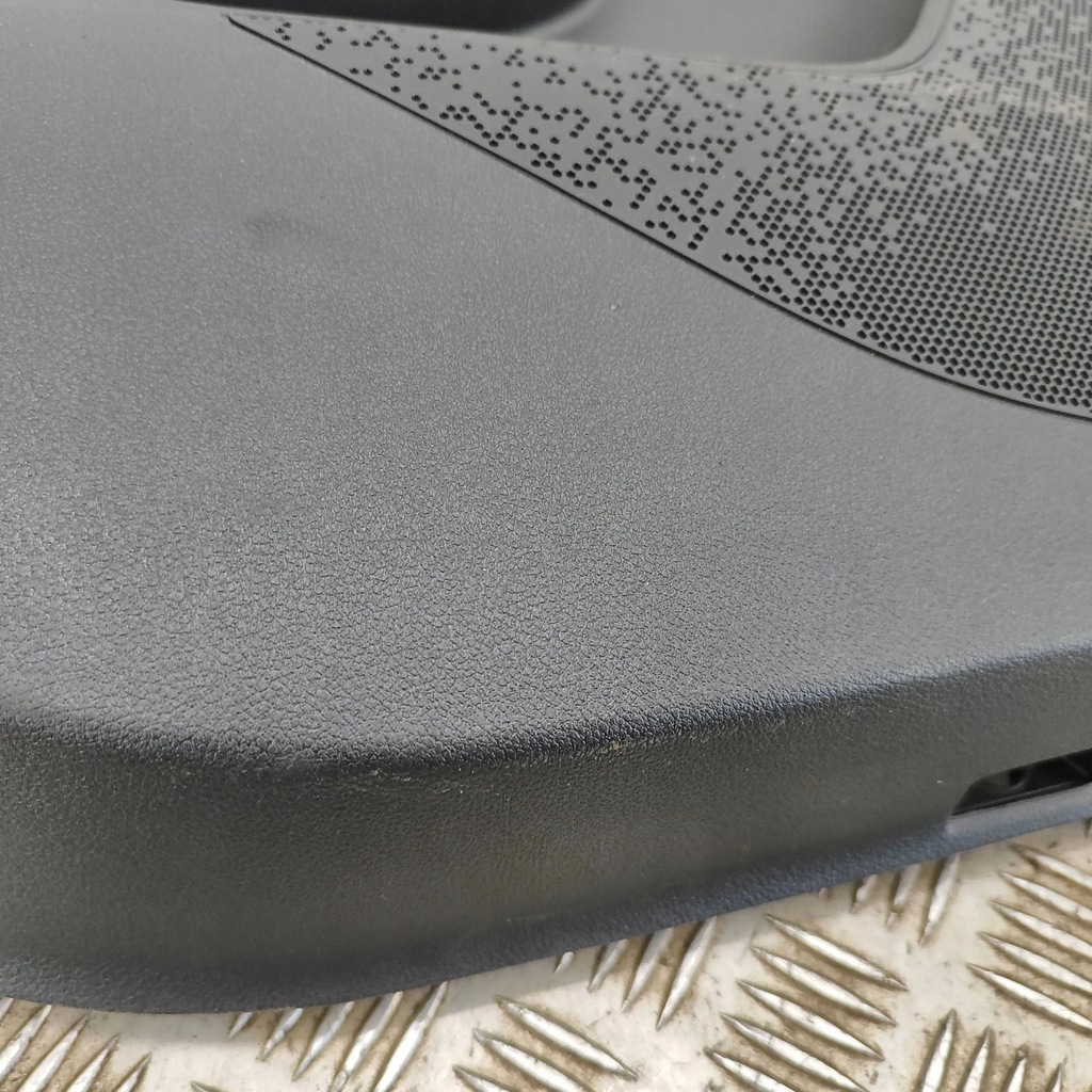 фото №10, Skoda enyaq iv 2023 левая сторона обшивки / обшивка дверь задних