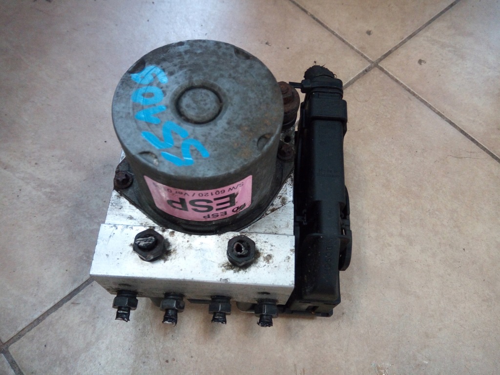 фото №1, Насос abs hyundai i30 58920-2l500 oryg.