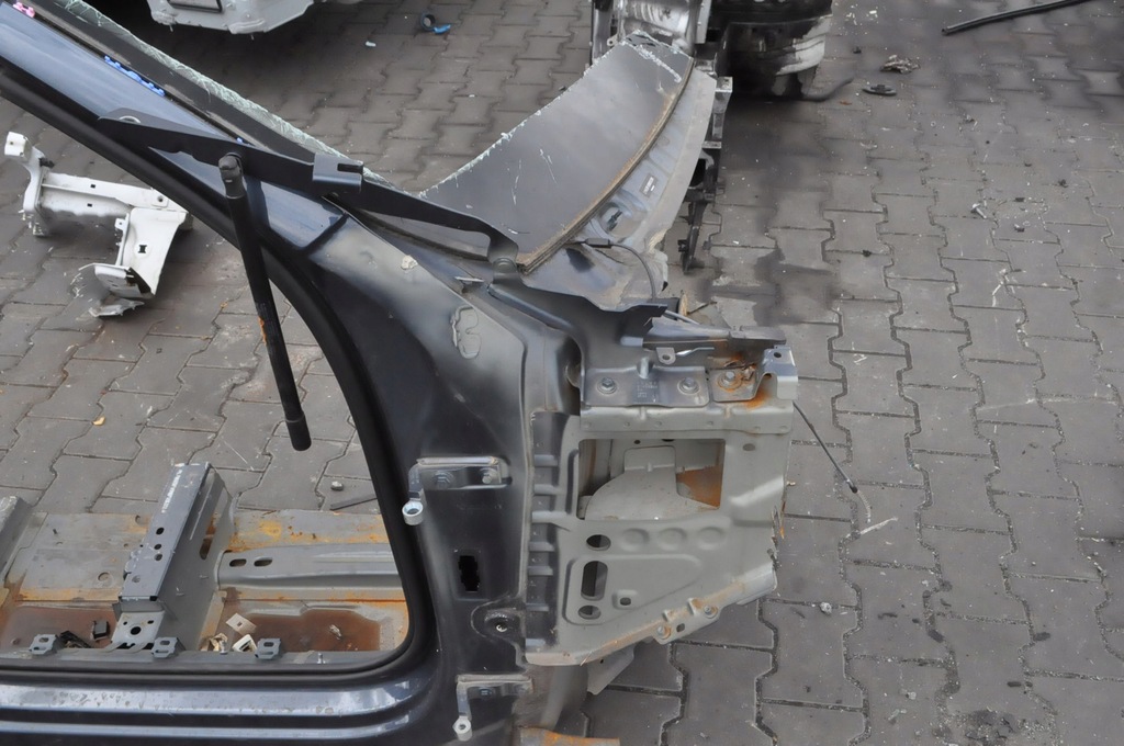 фото №7, Volvo xc60 ii 17-24 блок двигателя a b порог правый