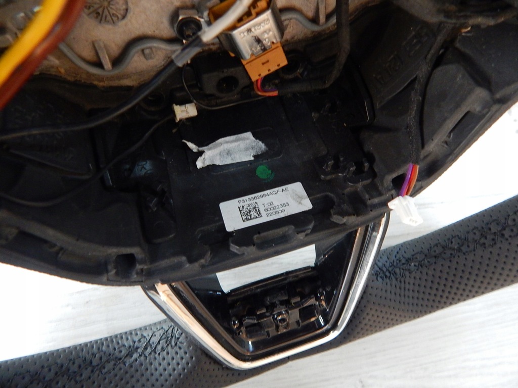 фото №9, Skoda octavia iv rs vrs sportline - воздуховод pod лопасти кожа обшивка 5e3