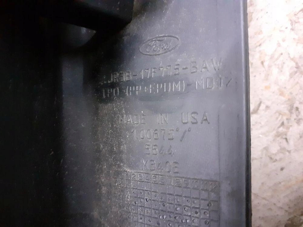 Спойлер накладка бампера перед ford mustang 2018- jrbb-17f775-baw Недорого