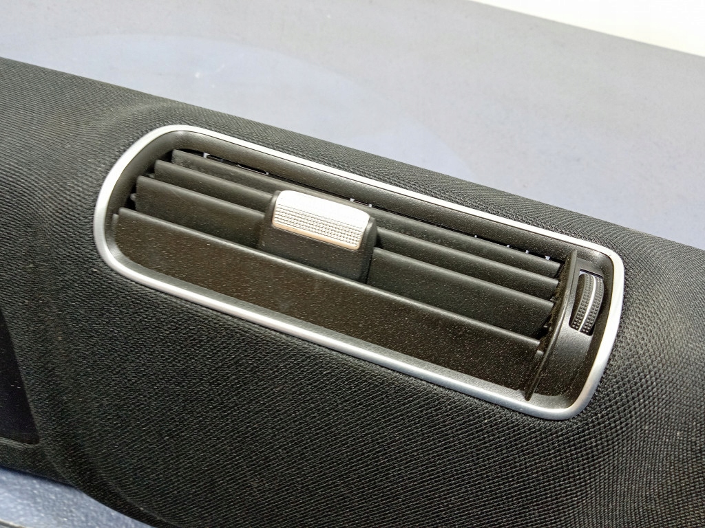 Mercedes gle w167 защита стойка b правая верхний czarna a1676905800 в Украине