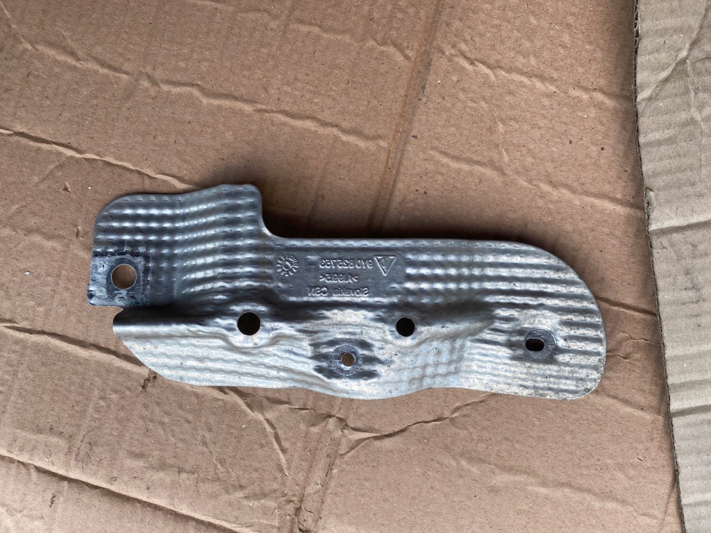 фото №1, Porsche cayenne iii 9y 9y0 защита тепловая 9y0825753