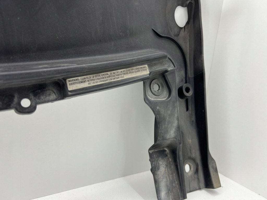 Жабо оригинальные защита впуск воздуха tesla model s 1060509-00-b Киев