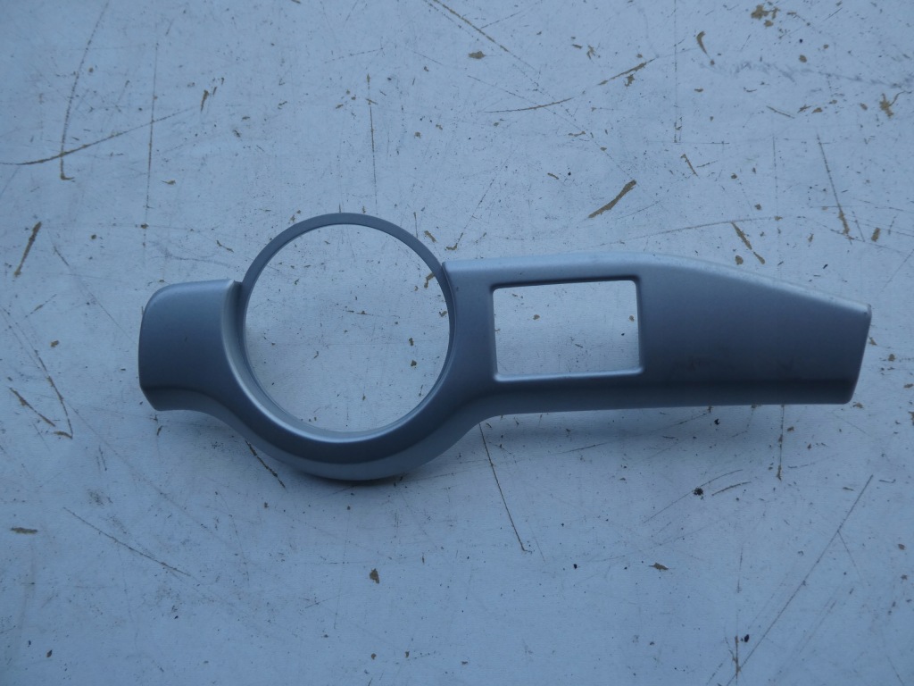 фото №1, Octavia ii lift молдинг декоративная консоли 1z1858417