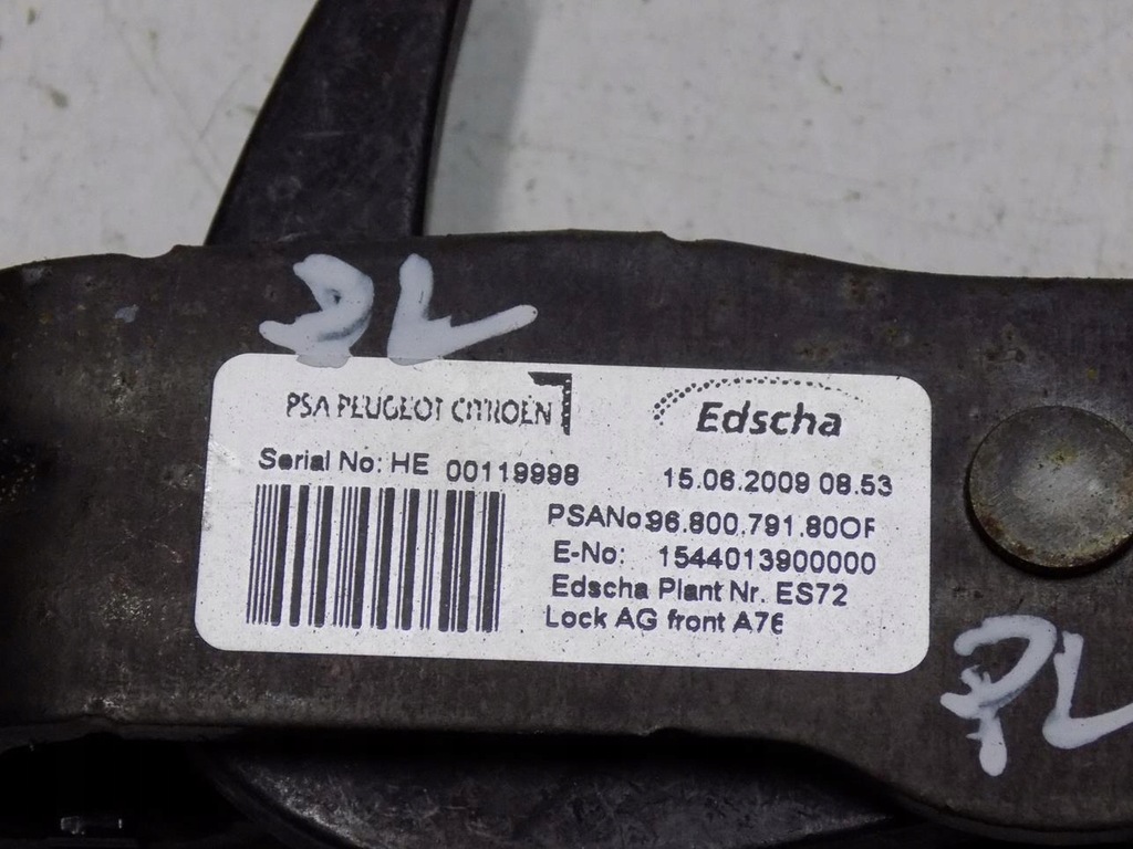 фото №5, Peugeot 207 cc замок засов крыша левый 9680079180