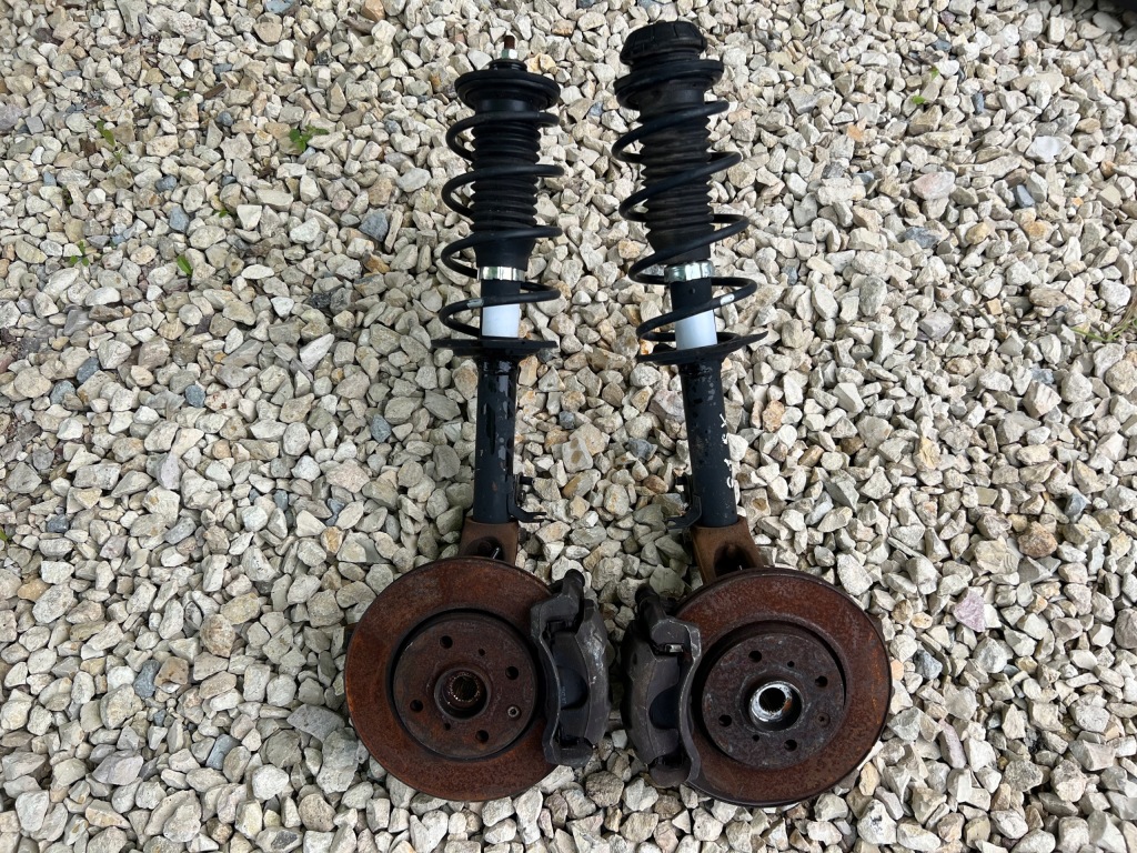 фото №1, Peugeot 107 aygo c1 поворотний кулак амортизатор правий