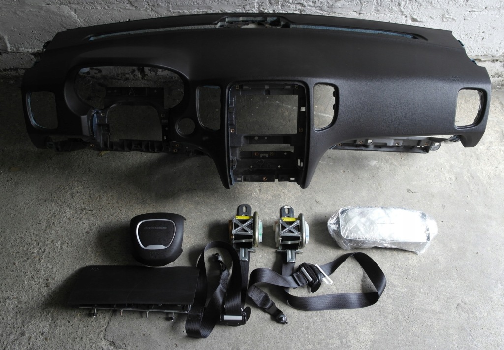 фото №1, Dodge durango подушка безпеки ремені pas панель приладів консоль панель приладів pulpit полиця