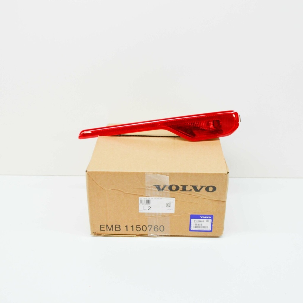 фото №7, Задняя правая накладка отражающая volvo xc40 оригинальный 31656866