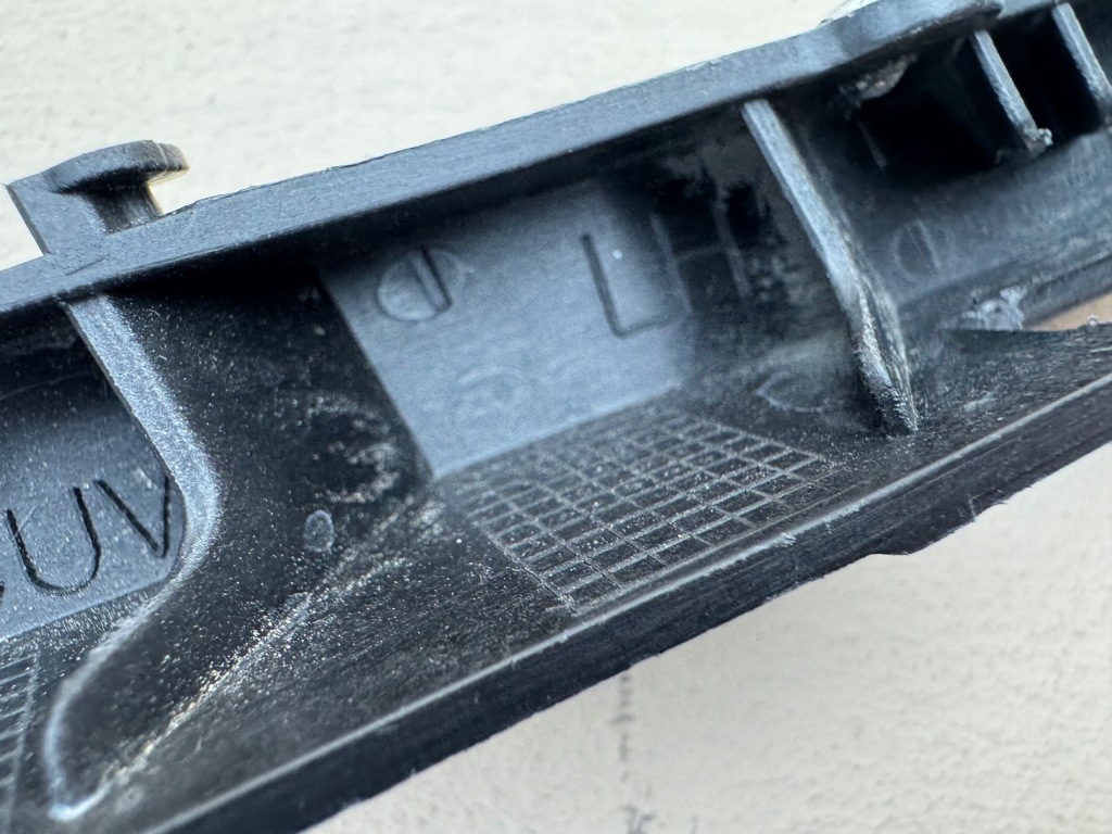 Kia x-ceed xceed 19r- направляющая бампера левый перед передний 86553-j7ca0 Цена