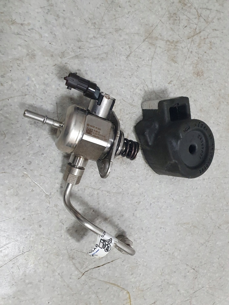 фото №1, Jeep wrangler jl 2.0t насос впрыскная топлива 05281484aa