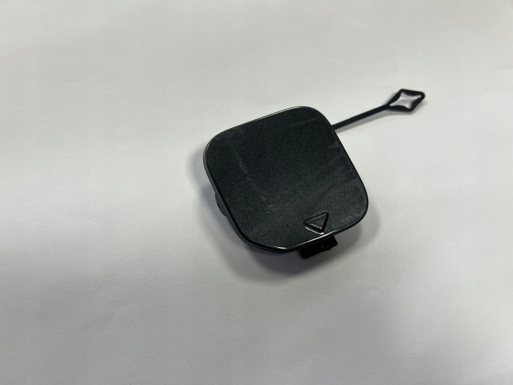 фото №1, Bmw 1 f40 заглушка бампера задняя 7462337