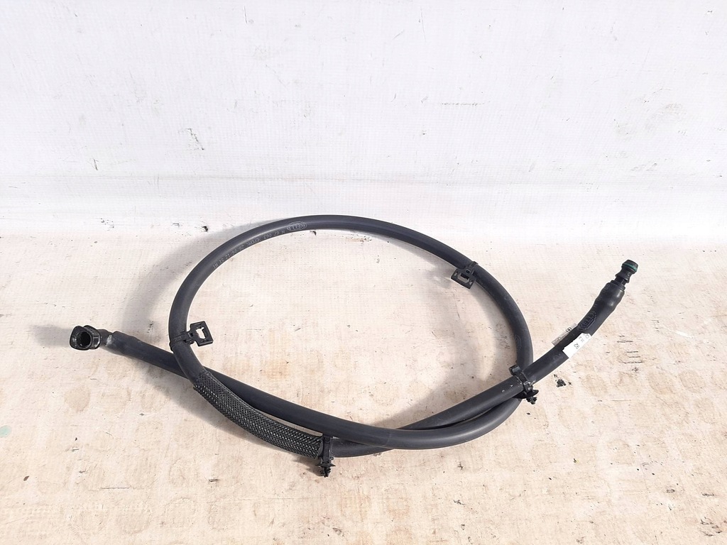 фото №1, Шланг омывателя a2318602392 mercedes sl r231