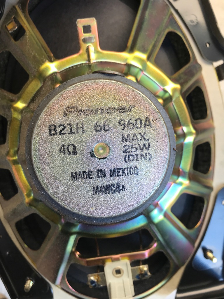 фото №4, Динамик дверь правый задняя mazda mpv