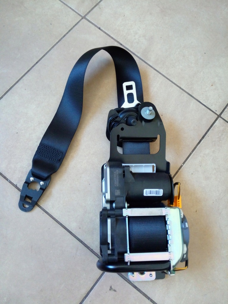 фото №1, Pas безопасности mercedes eqc новый oryg.