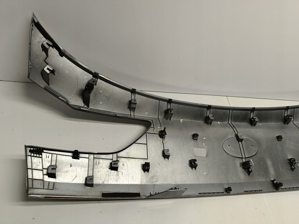 фото №13, Kia ceed iii kombi 18- накладка накладка кришки багажника задня 87311-j7300